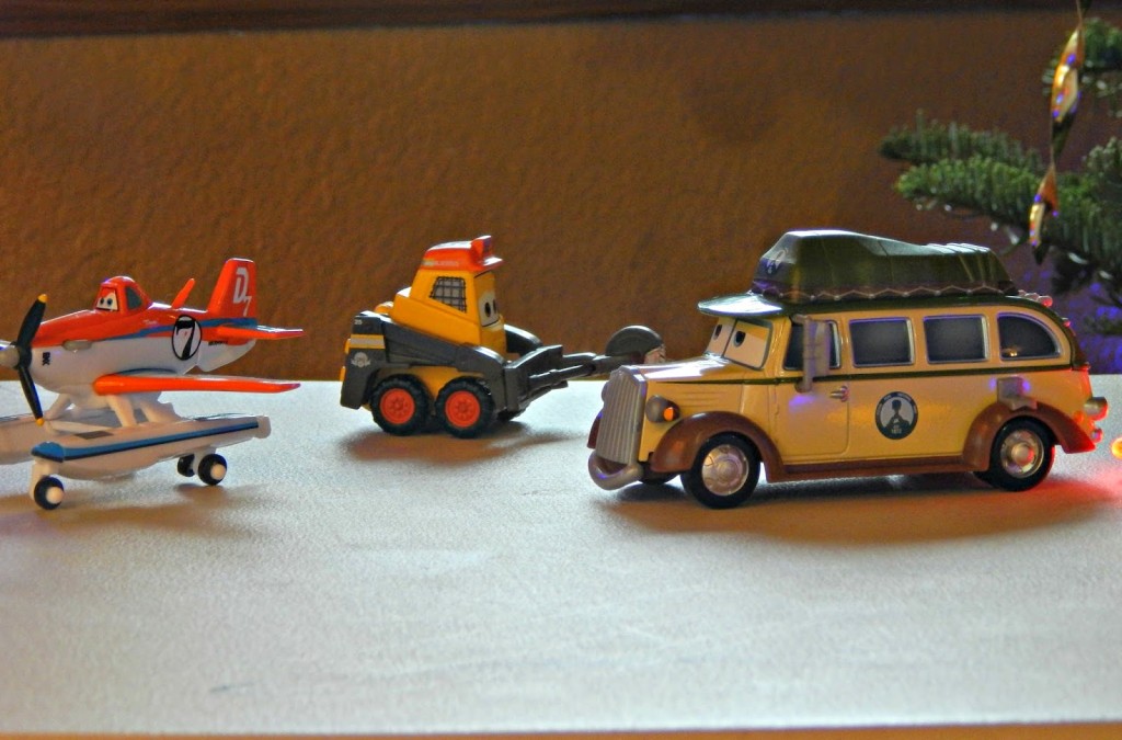 DIY Ornament idea with Planes vehicles #PlanesToTheRescue #ad 