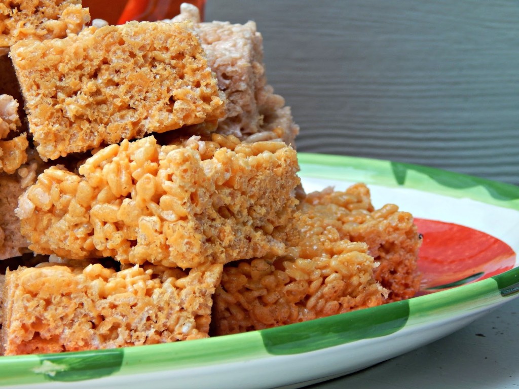 Orange Cream Rice Cereal Treats Made with a Special Drink - Melissa Kaylene