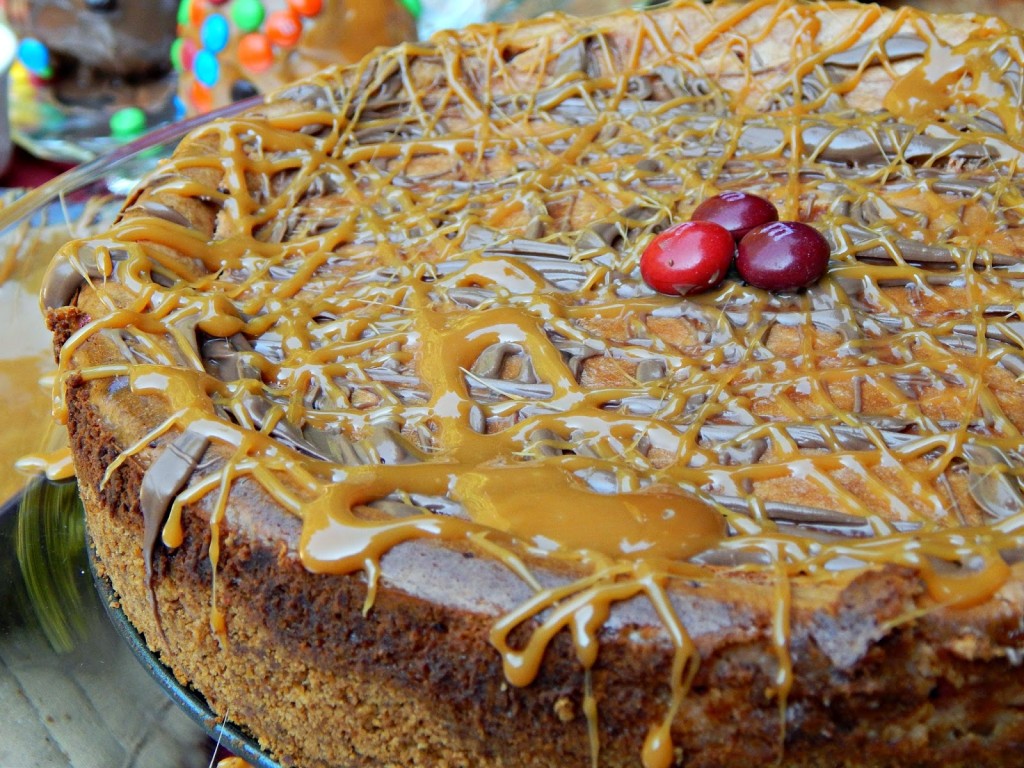 Chocolate Caramel Apple Cheesecake Recipe #flavoroffall #cbias #shop