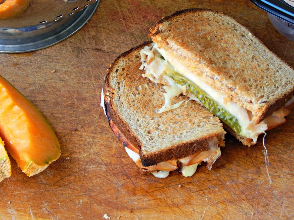 Turkey, Mozzarella, and Picke Sandwich #HillshireNatural #ad @hillshirefarm