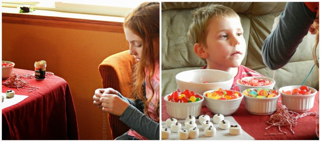 Big Hero 6 / DIY Baymax Candy Necklaces #BigHero6MovieNight #ad @Target 