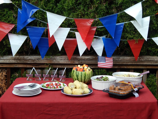 #AD Simple 4th of July Menu Idea #SummerYum @walmart