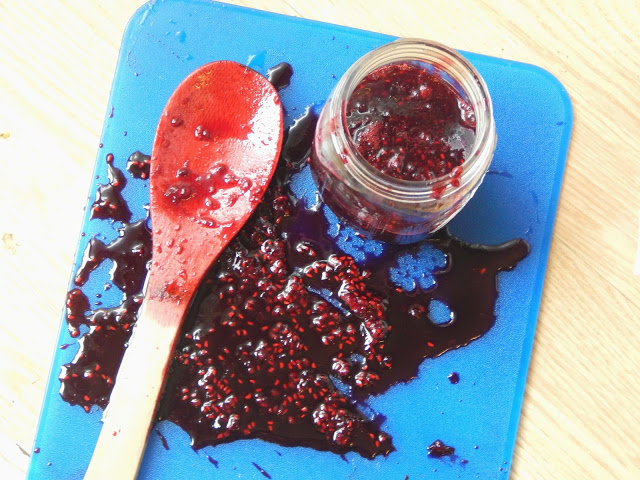 Blackberry Raspberry Jam with a Hint of Orange Flavor @originalwetnap #conquerthemess #pmedia #ad 