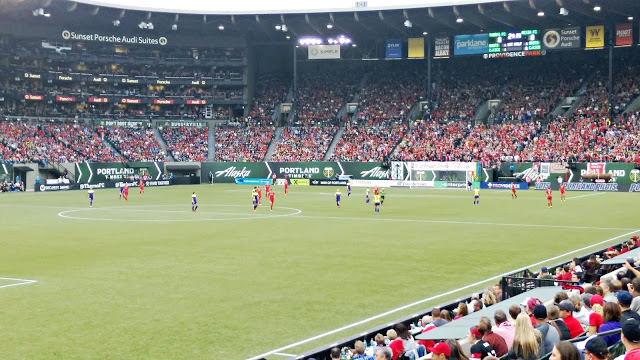 Photos from a Portland Thorns Game via @melissakaylene