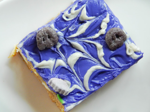 How to make Boo Berry® Bars #spooktacularsnacks AD