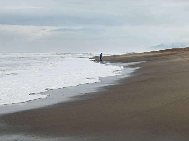 On The Beach in November // @MelissaKaylene