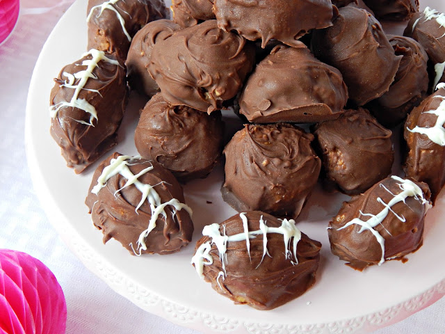 4 Sweet Treats to Create for your next Game Day Party: #sweetenthespread #ad 