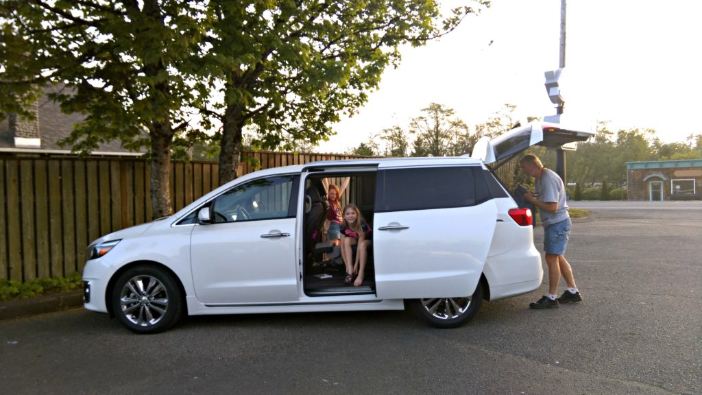 kia-sedona-6