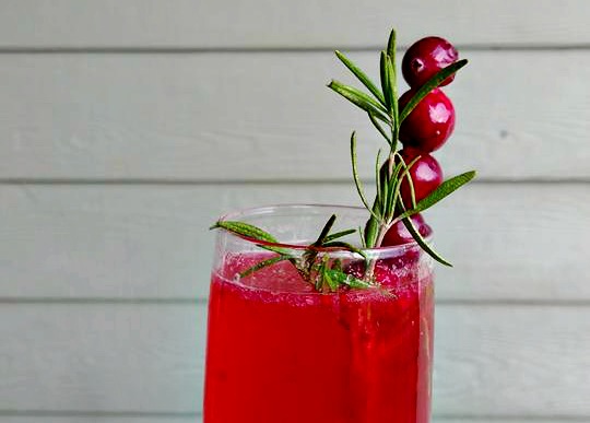 cranberry rosemary mimosas